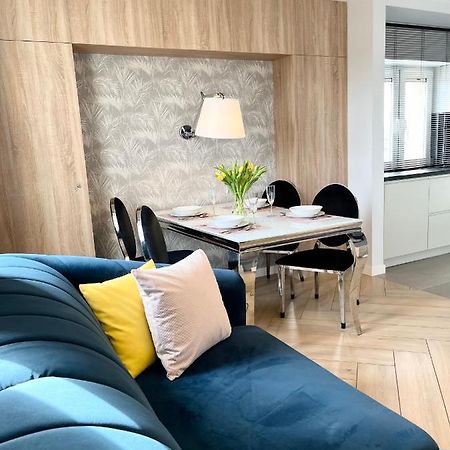 Apartament Bianco Classic W Centrum Miasta. Częstochowa Exteriör bild